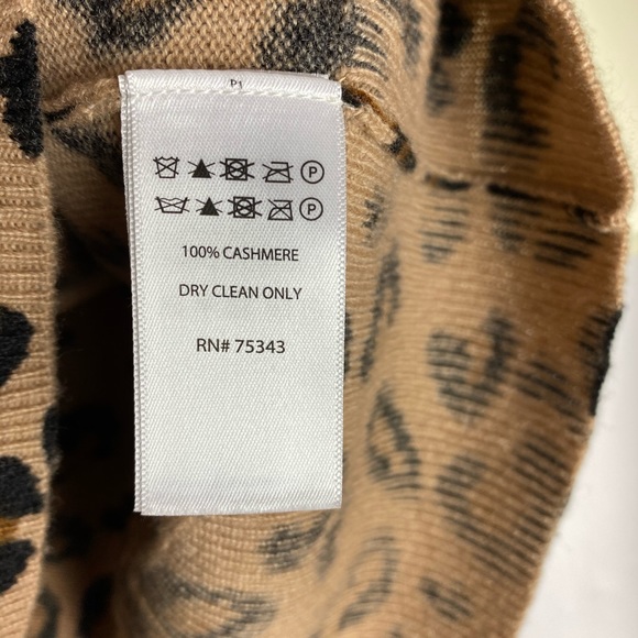 New Cynthia Rowley Cashmere Animal Print Sweater S - Picture 7 of 8
